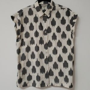 The Odells Sleeveless Button Up